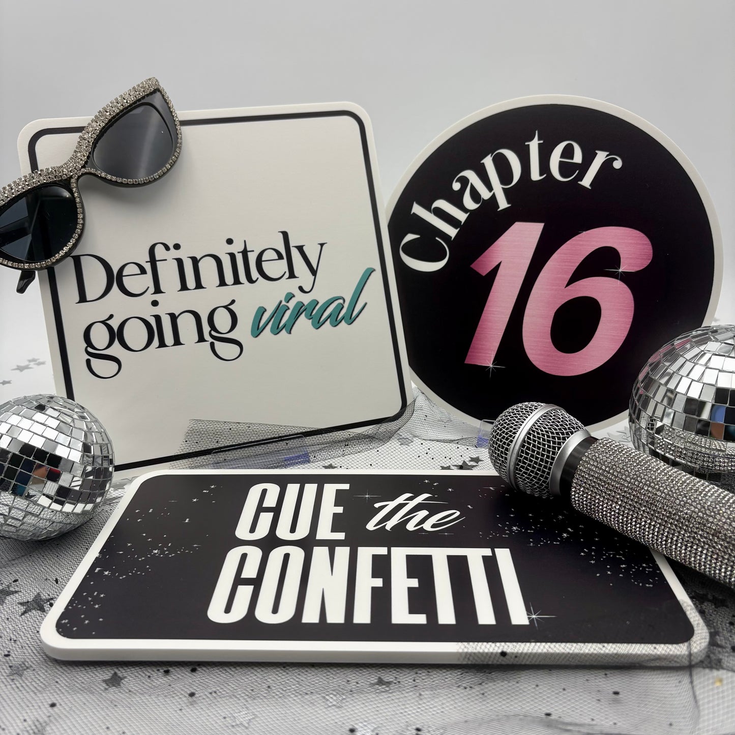 Chapter 16 | Modern Sweet 16 Set