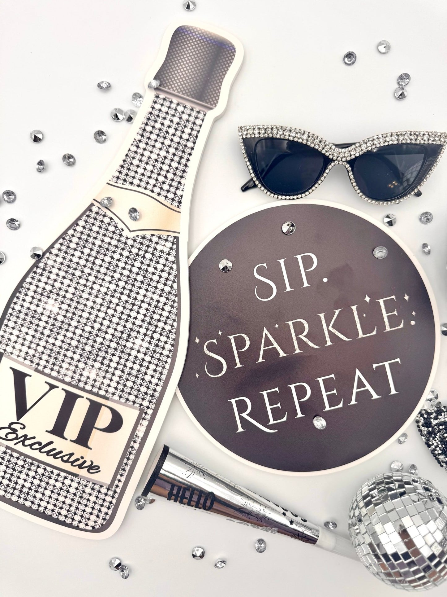 VIP Champagne Bottle - JYS Photo Props